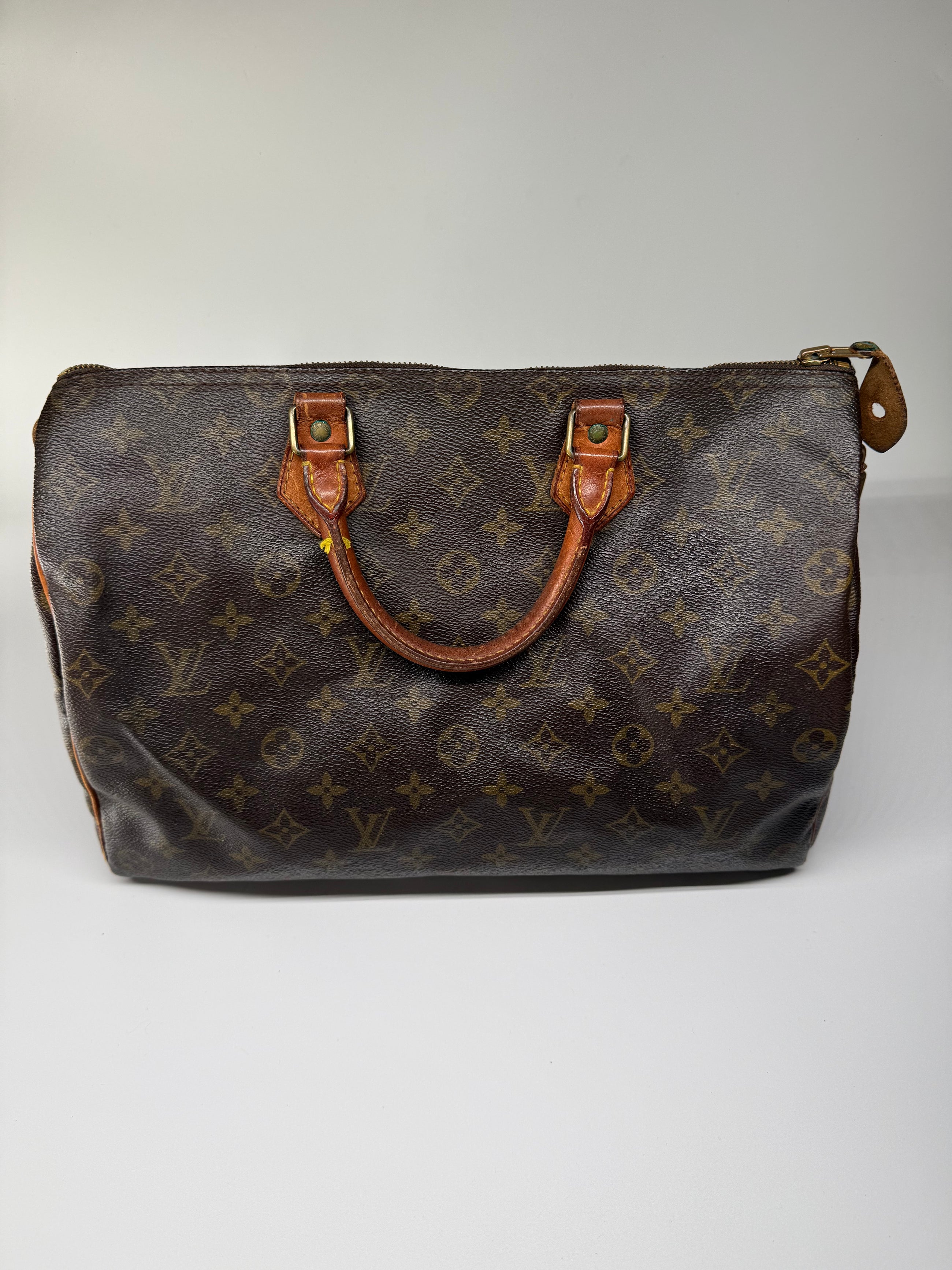 Louis Vuitton SPEEDY 35
