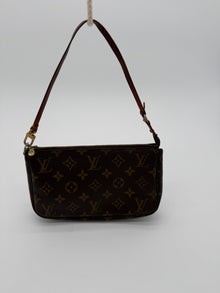 Louis vuitton pochette accessoire