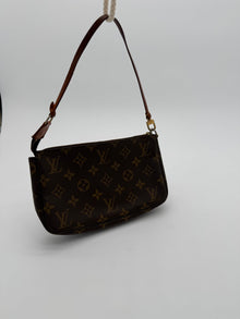 Louis vuitton pochette accessoire