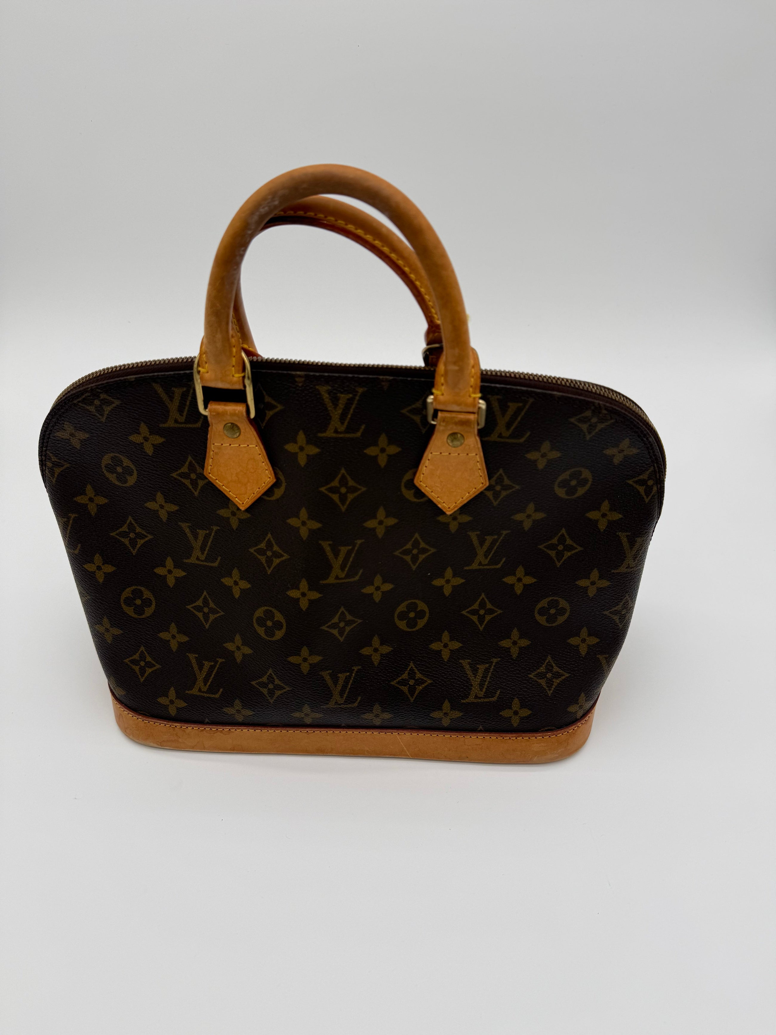 Louis Vuitton Alma