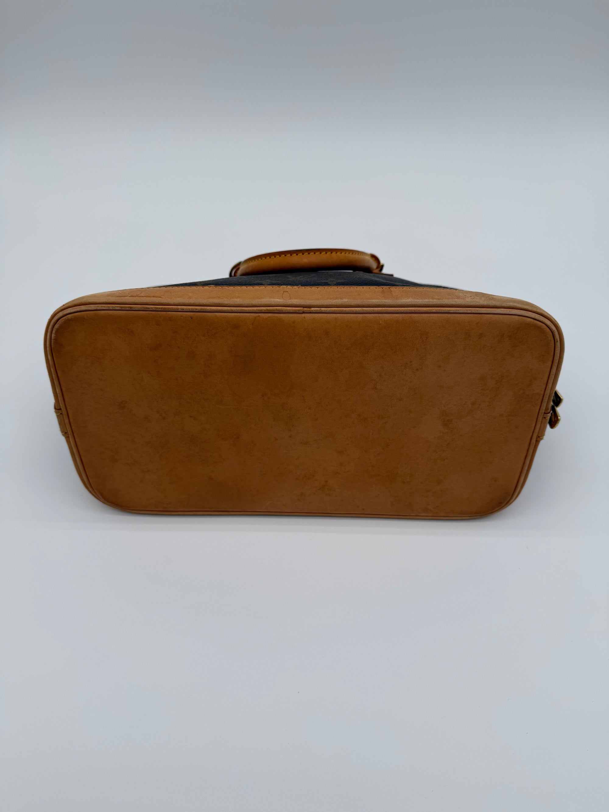 Louis Vuitton Alma