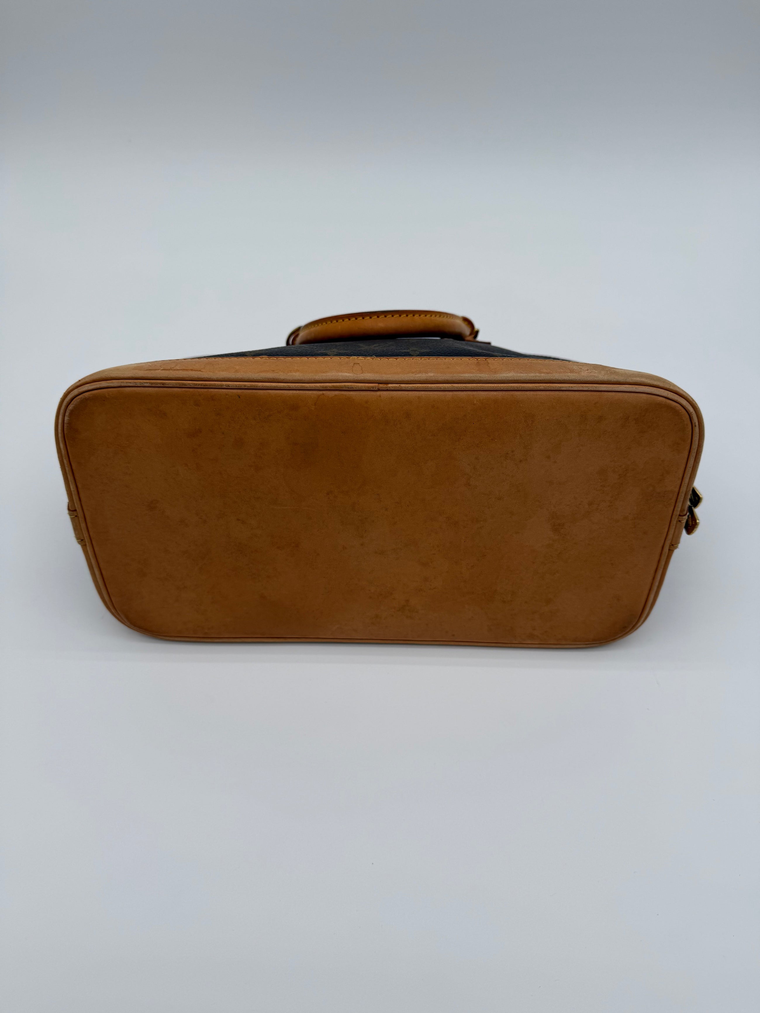 Louis Vuitton Alma