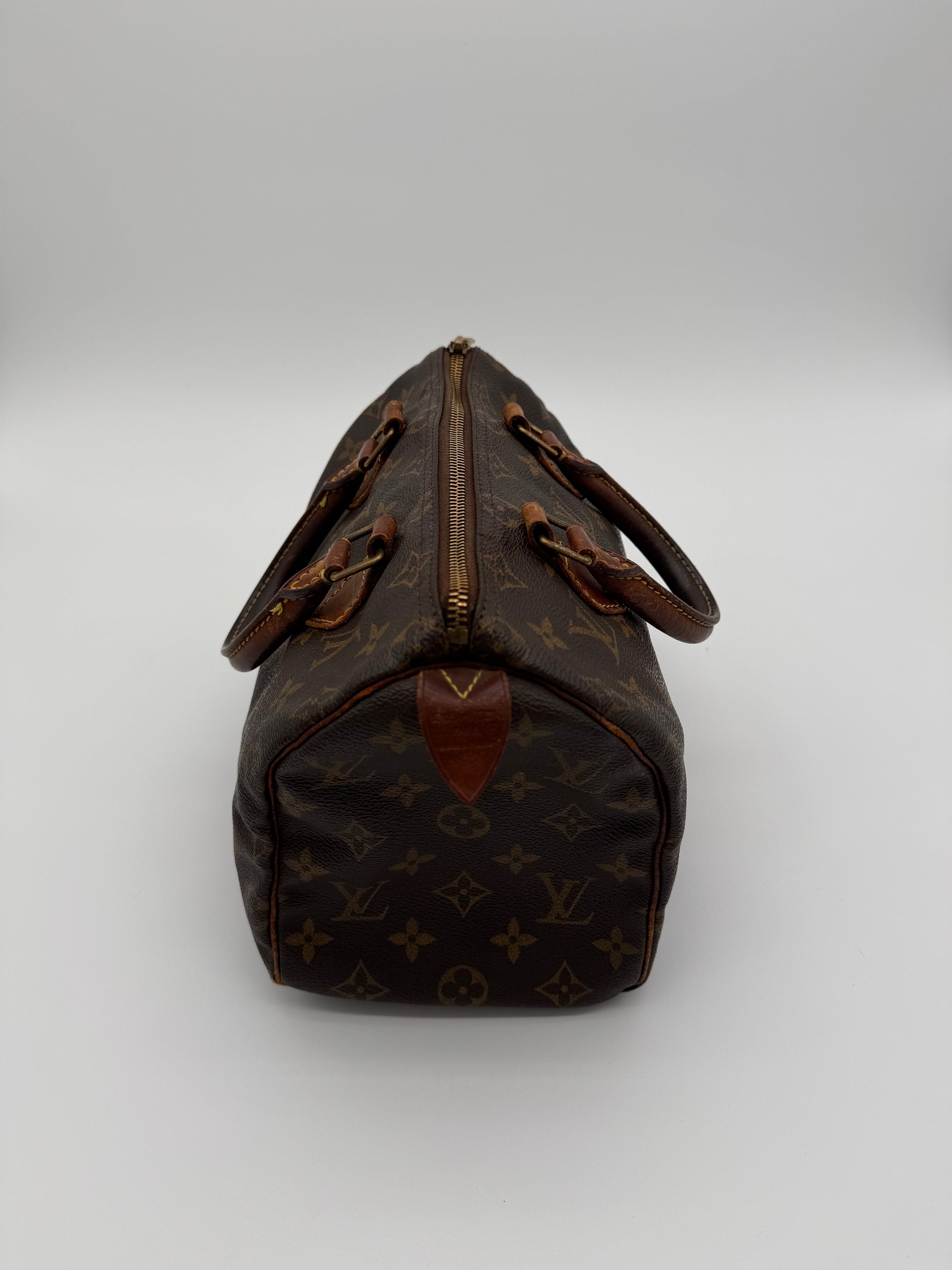 Louis Vuitton Speedy 25
