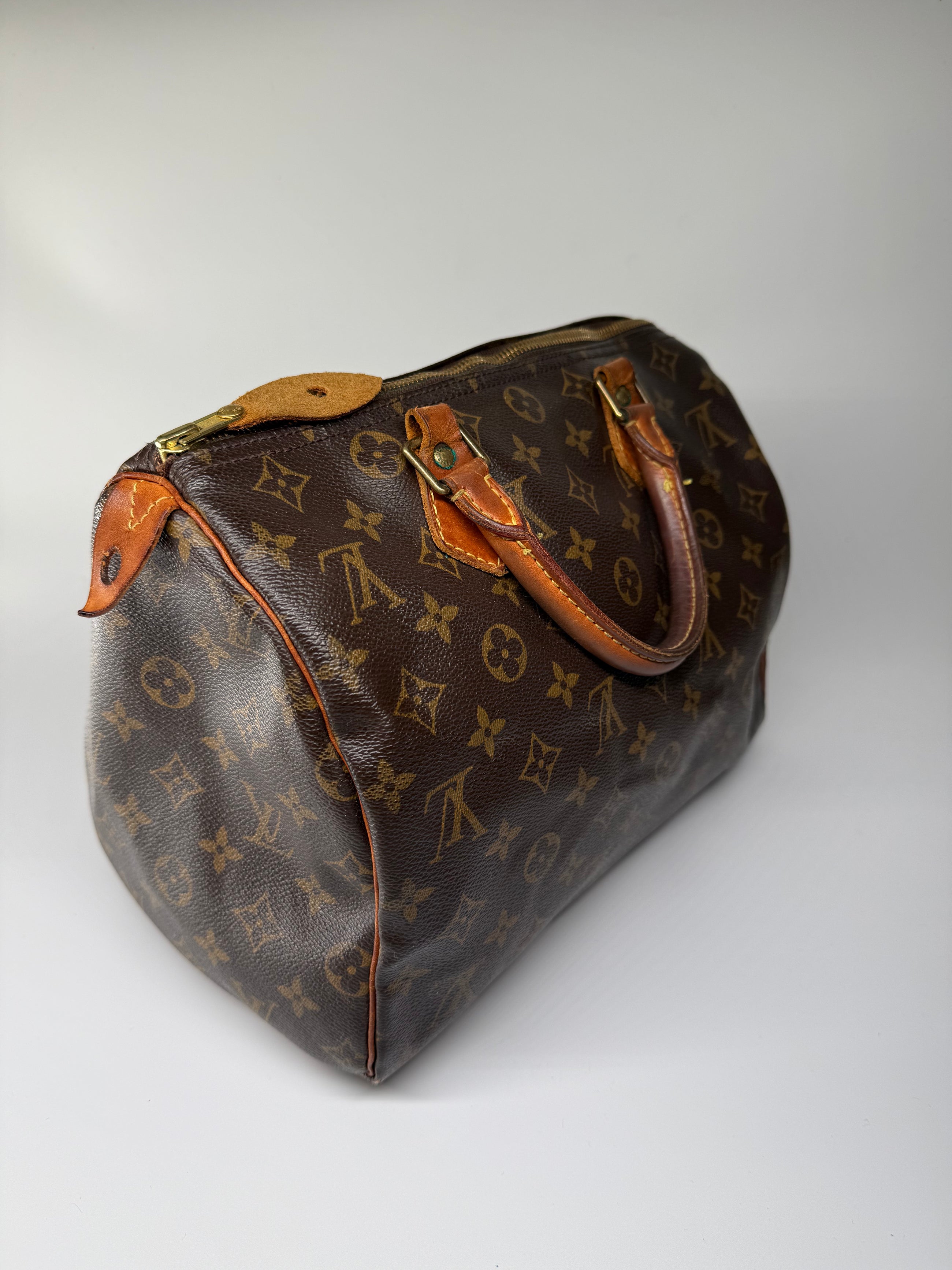 Louis Vuitton SPEEDY 35