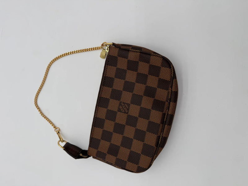 LOUIS VUITTON POCHETTE ACCESSOIRE DAMIER