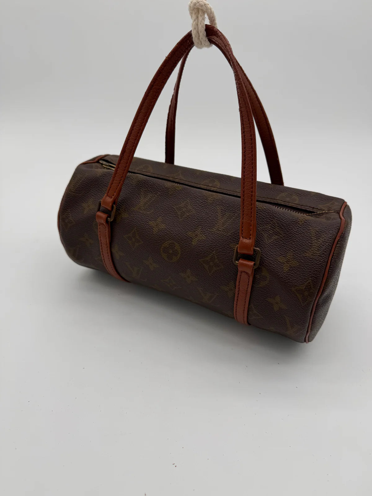 Louis Vuitton Papillon 26